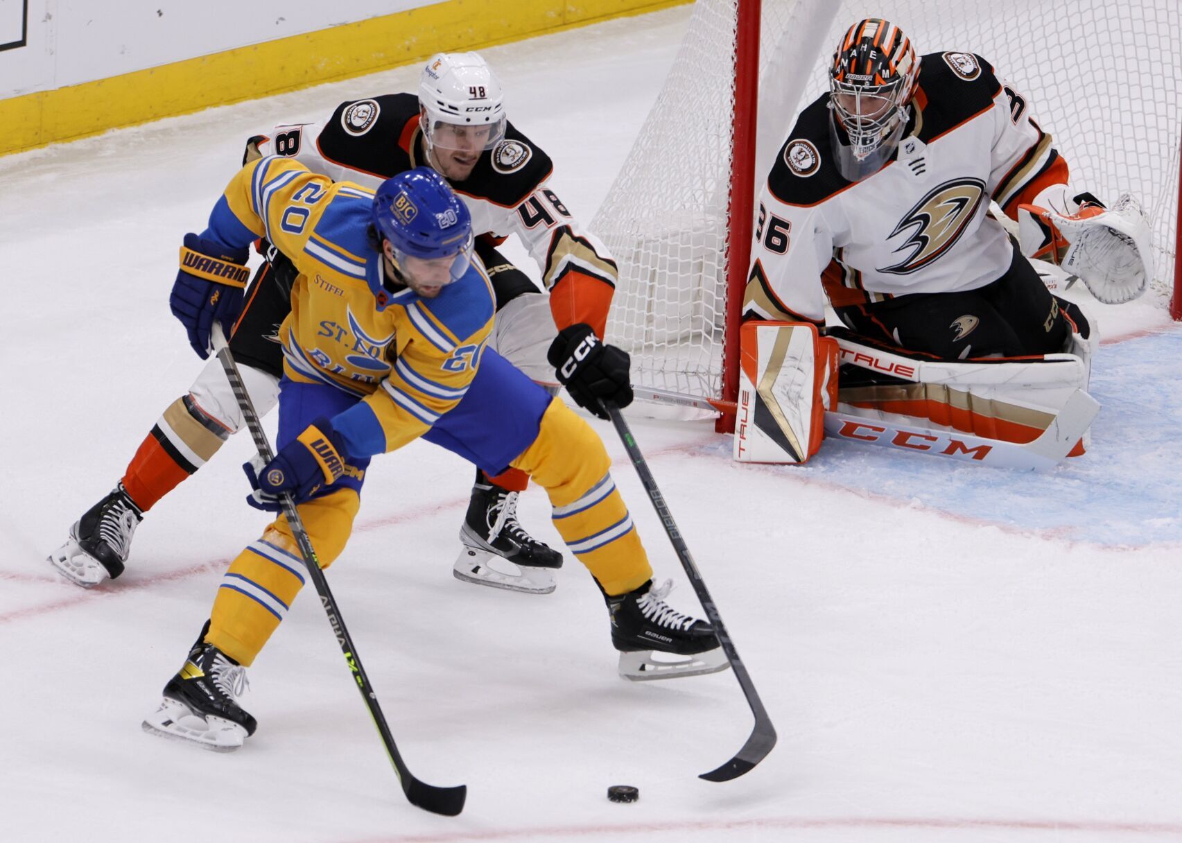 Blues host Ducks